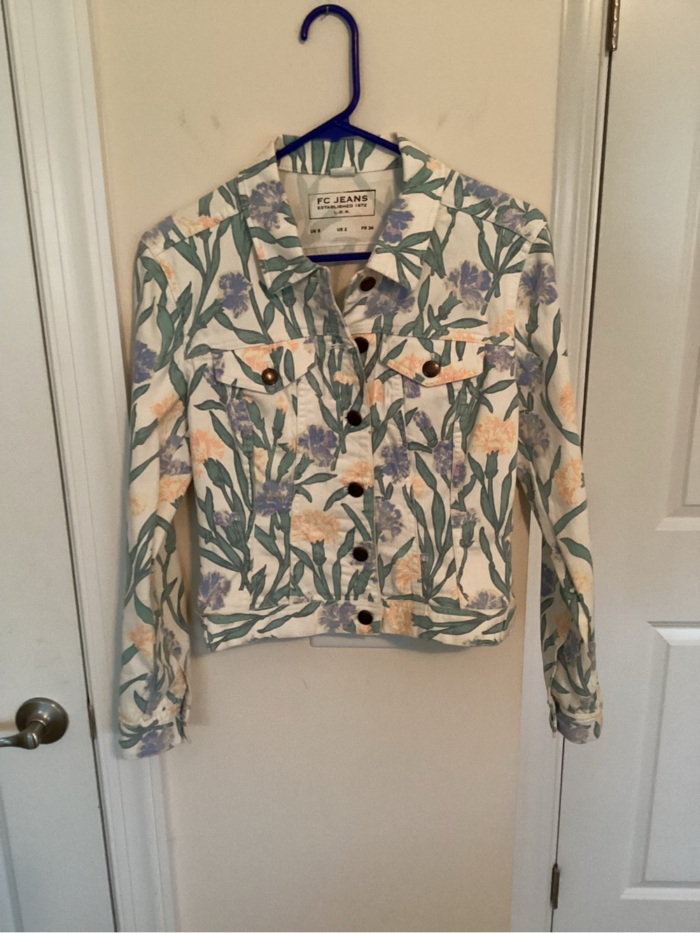 French Connection Floral Crop Jean Jacket in Cream with Green & Lavender, size 2